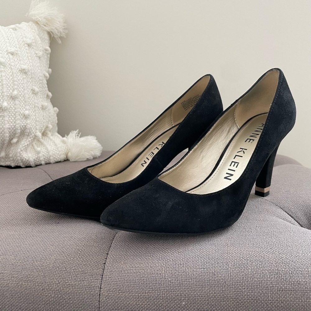 Anne Klein Pumps